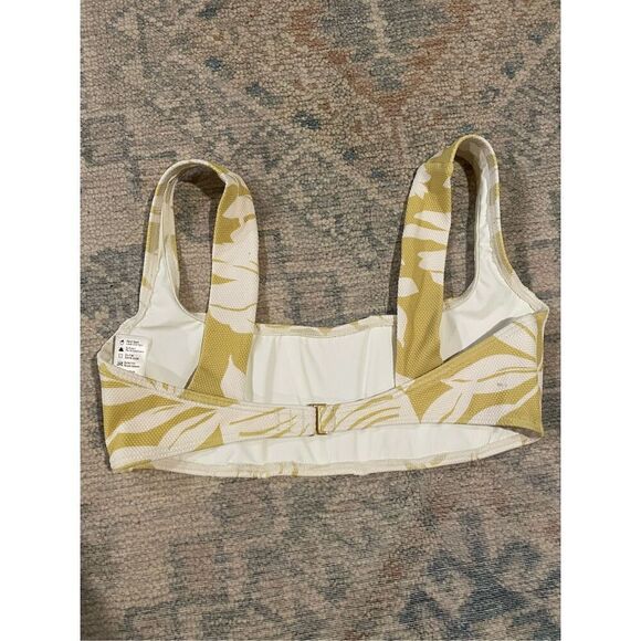 L Space Yellow White Odessa Unpadded Hawaiian Floral Bikini Top Size Large - Picture 2 of 5